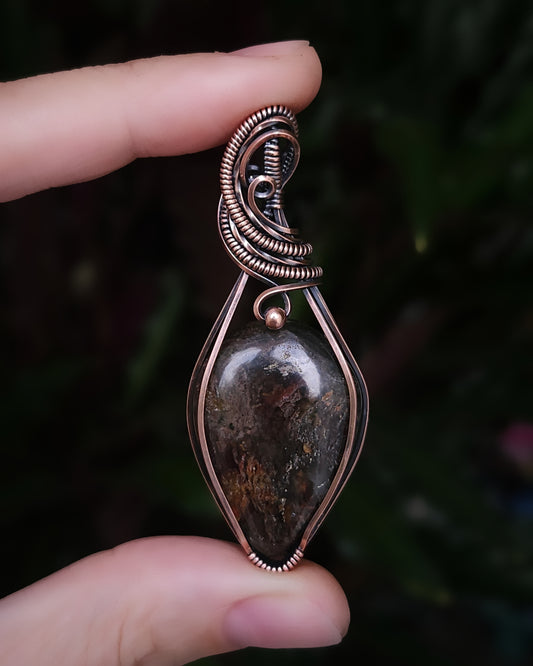 Lodolite copper wire wrap pendant