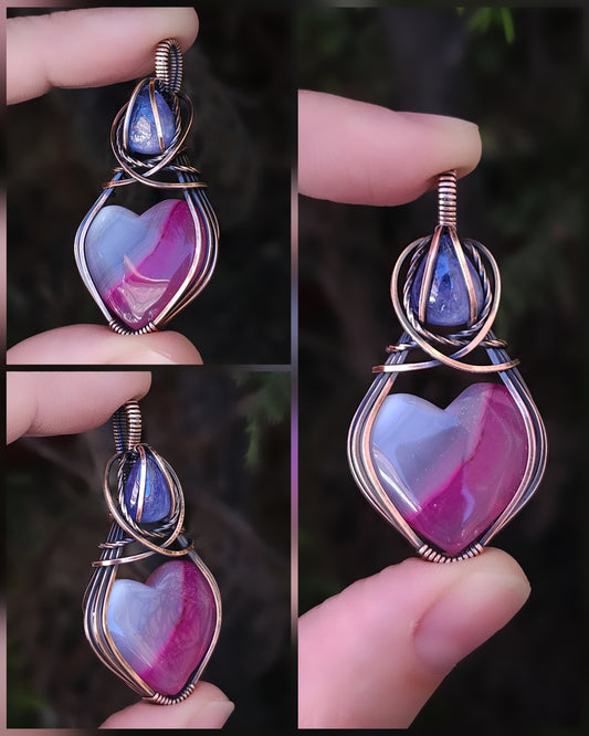 Roze agaat hart en tanzaniet antiek koper wire wrap hanger (PRE-ORDER / de helft aanbetaling van 92,50)