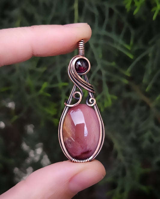Mookaiet jaspis en granaat antiek koper wire wrap hanger (PRE-ORDER / de helft aanbetaling van 79)